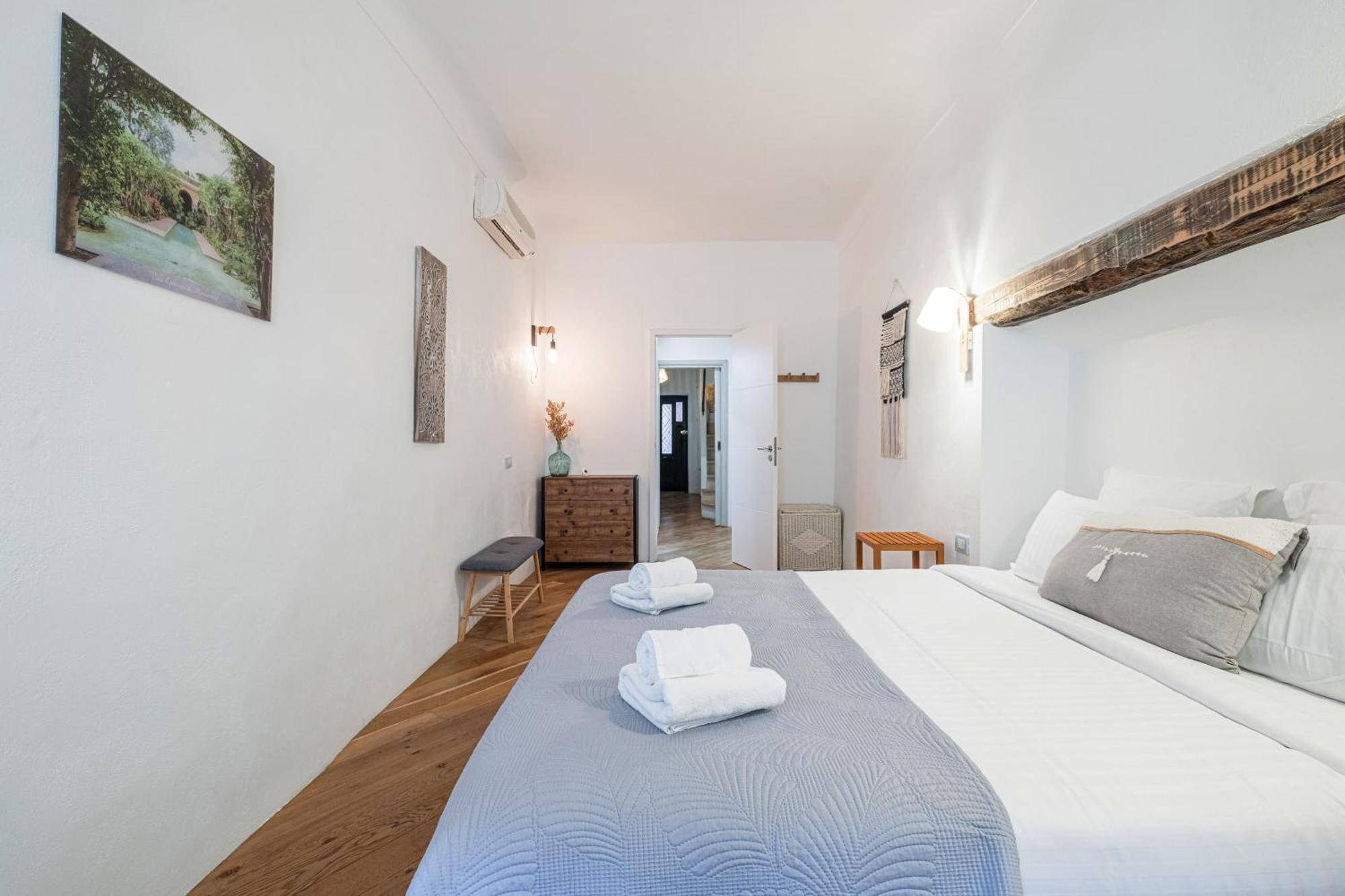 Le Bougainvillier Menton Vieille Ville 外观 照片